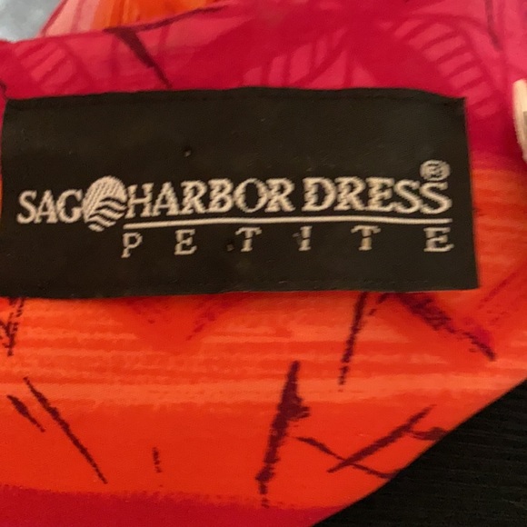 Dress like new!!! - Picture 8 of 8